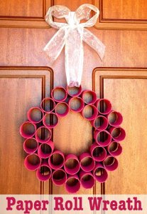 homemade-Christmas-decorations-paper-roll-wreath Childhood101