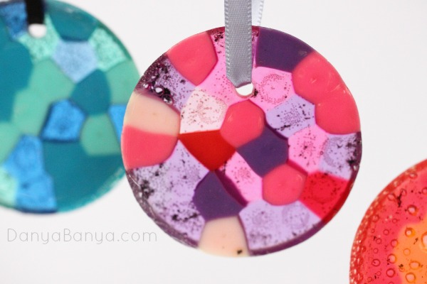 asy melted pony bead ornament for preschooler gifts