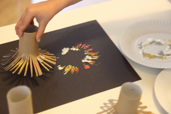 Easy Fireworks Painting for Kids – Danya Banya