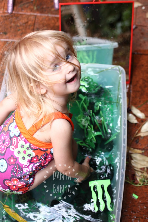 Water sensory play for toddlers