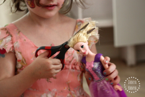 Barbie Deluxe Styling Head Review  ET Speaks From Home