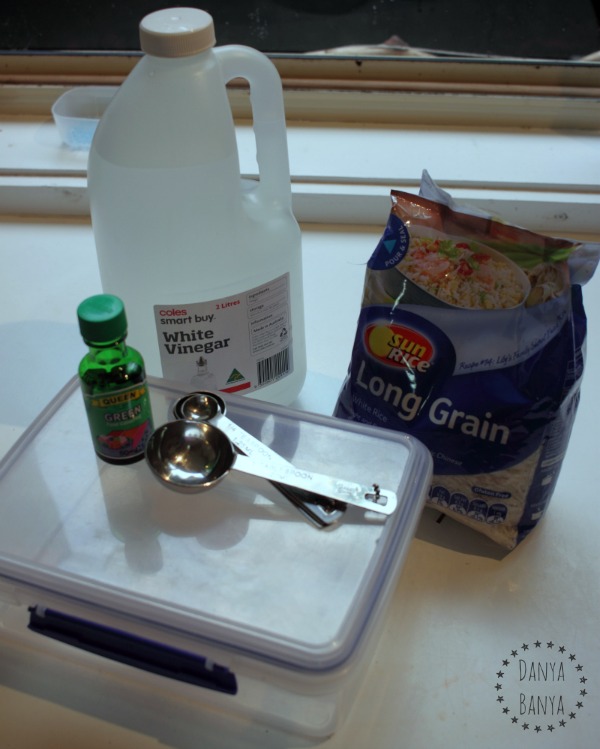Ingredients for making coloured rice