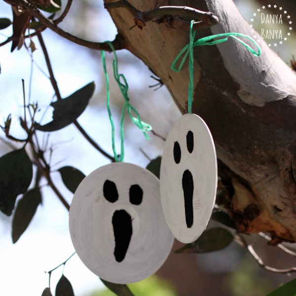 Ghost decorations made from CDs