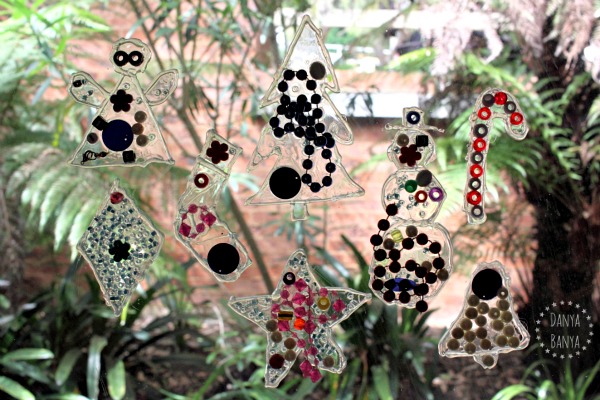 Christmas window decorations that kids can make