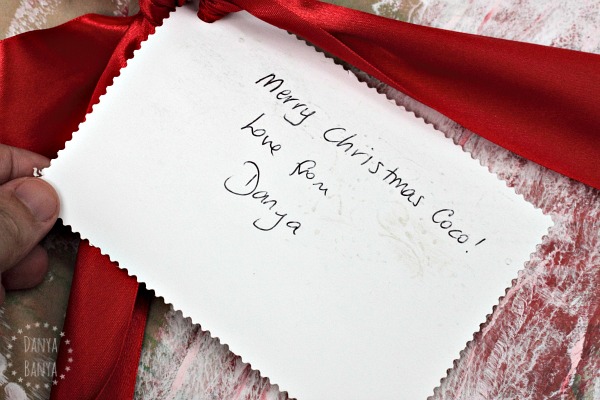 Merry Christmas! DIY gift tags from upcycled cards