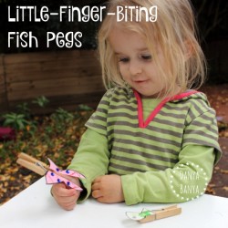 Little-finger-biting fish pegs craft for the nursery rhyme 1,2,3,4,5, once I caught a fish alive