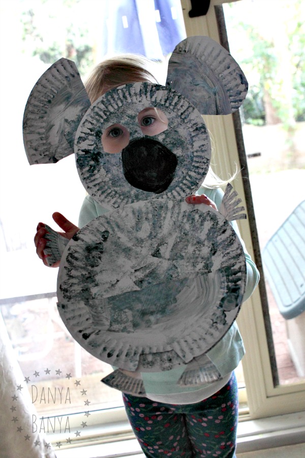 DIY paper plate koala mask