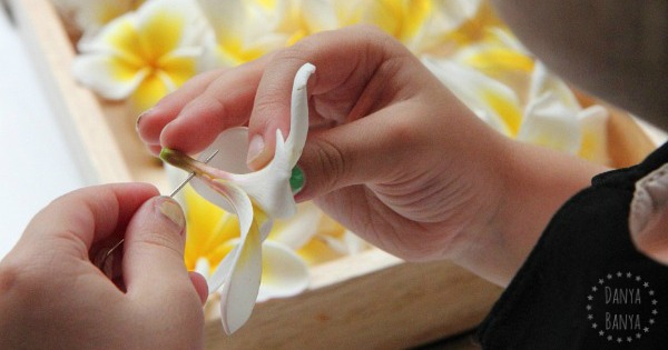 Frangipani flower lei necklace - nature craft for kids