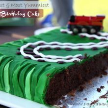 the moistest and most yummiest chocolate birthday cake ever