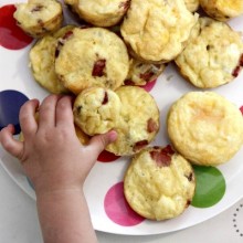 Lunch box idea mini egg and bacon quiche ~ Danya Banya